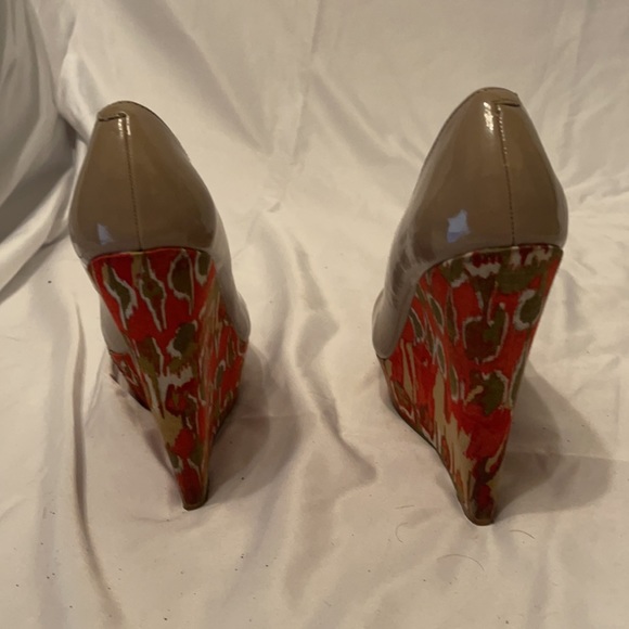 Steve Madden wedge platform heels - Picture 3 of 5